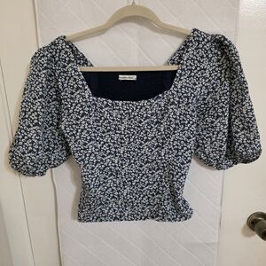 Abercrombie & Fitch Blue Floral Puff Sleeve Top